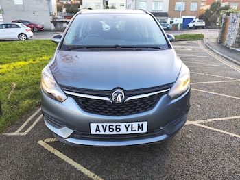 Used Vauxhall Zafira 2017 for sale - 77354249: Photo