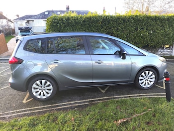 Used Vauxhall Zafira 2017 for sale - 77354249: Photo