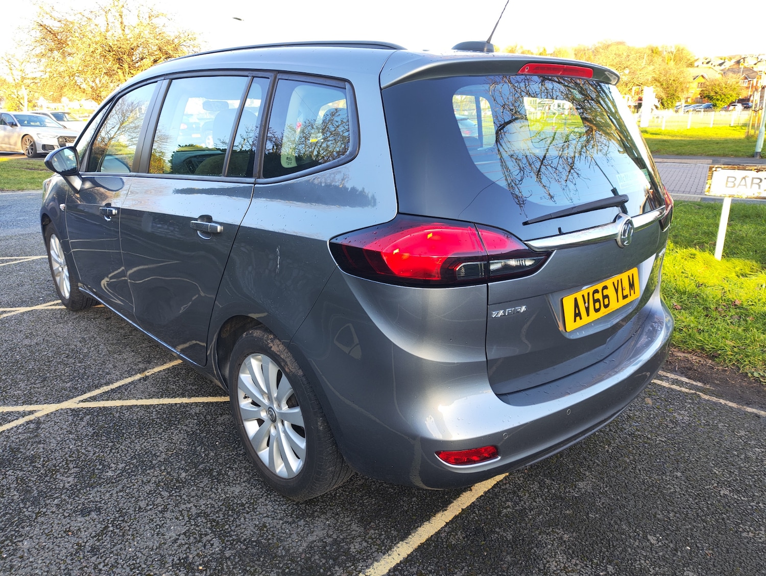 Used Vauxhall Zafira 2017 for sale - 77354249: Photo 7