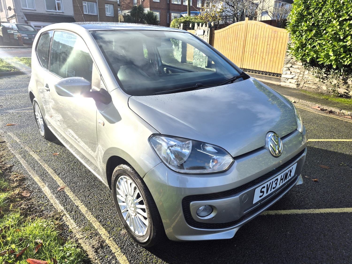 Used Volkswagen up! 2013 for sale - 76792480: Photo 1