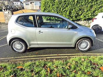 Used Volkswagen up! 2013 for sale - 76792480: Photo