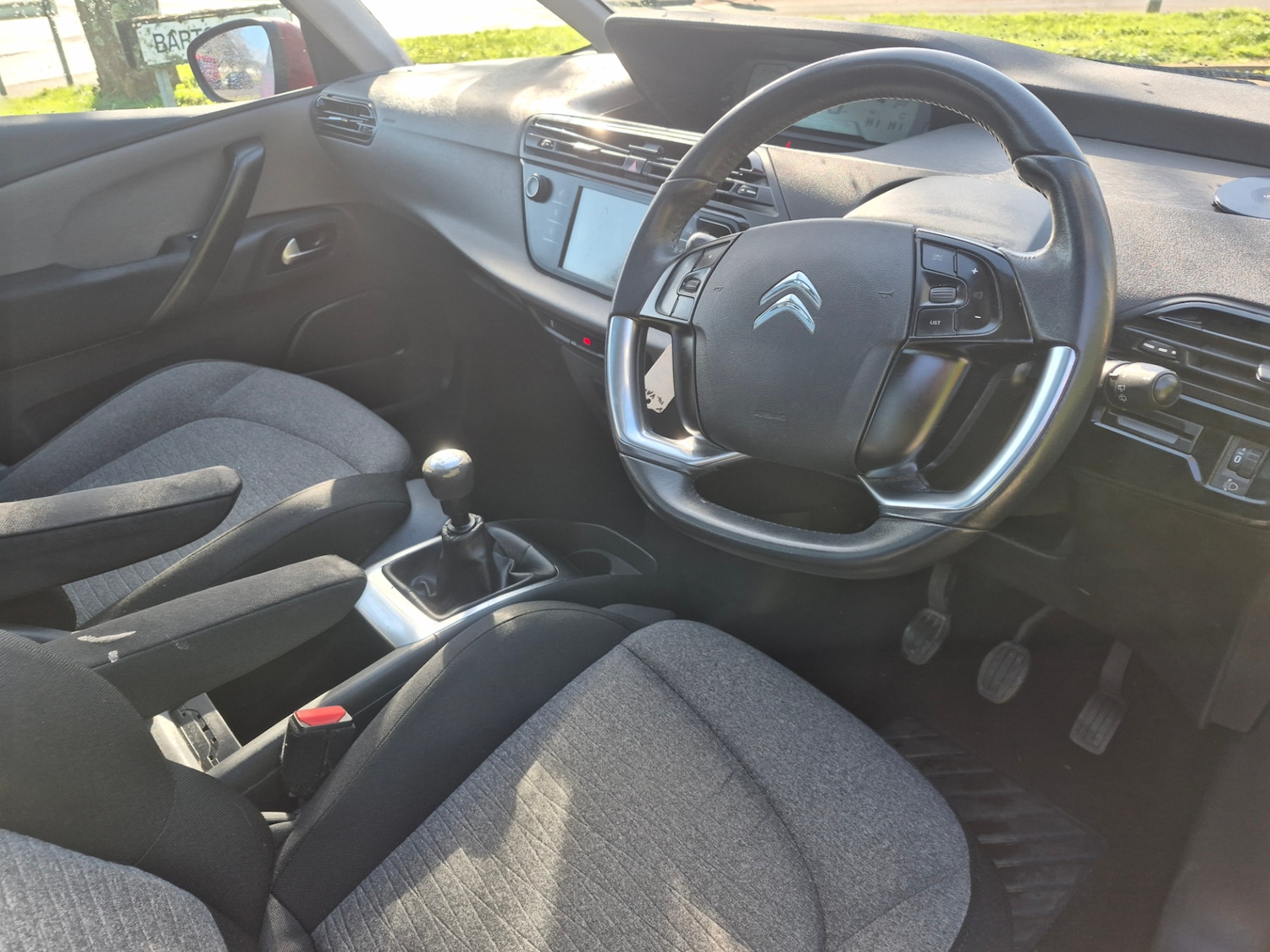 Used Citroen Grand C4 Picasso 2015 for sale - 77932338: Photo 11