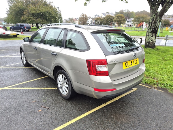 Used Skoda Octavia 2014 for sale - 76180886: Photo 7