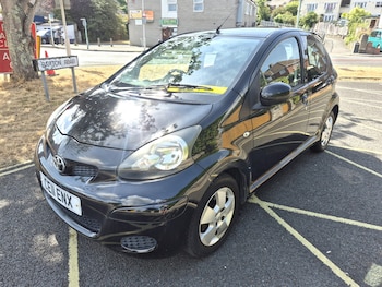 Used Toyota AYGO 2011 for sale - 79404960: Photo
