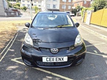 Used Toyota AYGO 2011 for sale - 79404960: Photo