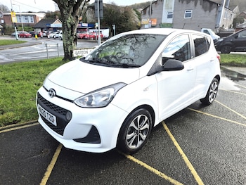 Used Hyundai i10 2020 for sale - 79547842: Photo