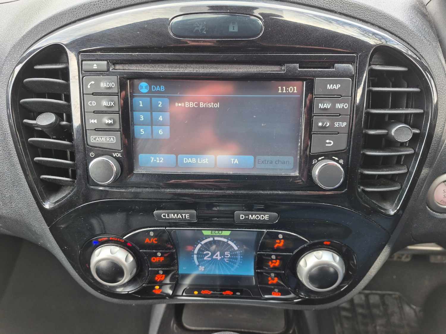 Used Nissan Juke 2016 for sale - 77743937: Photo 11