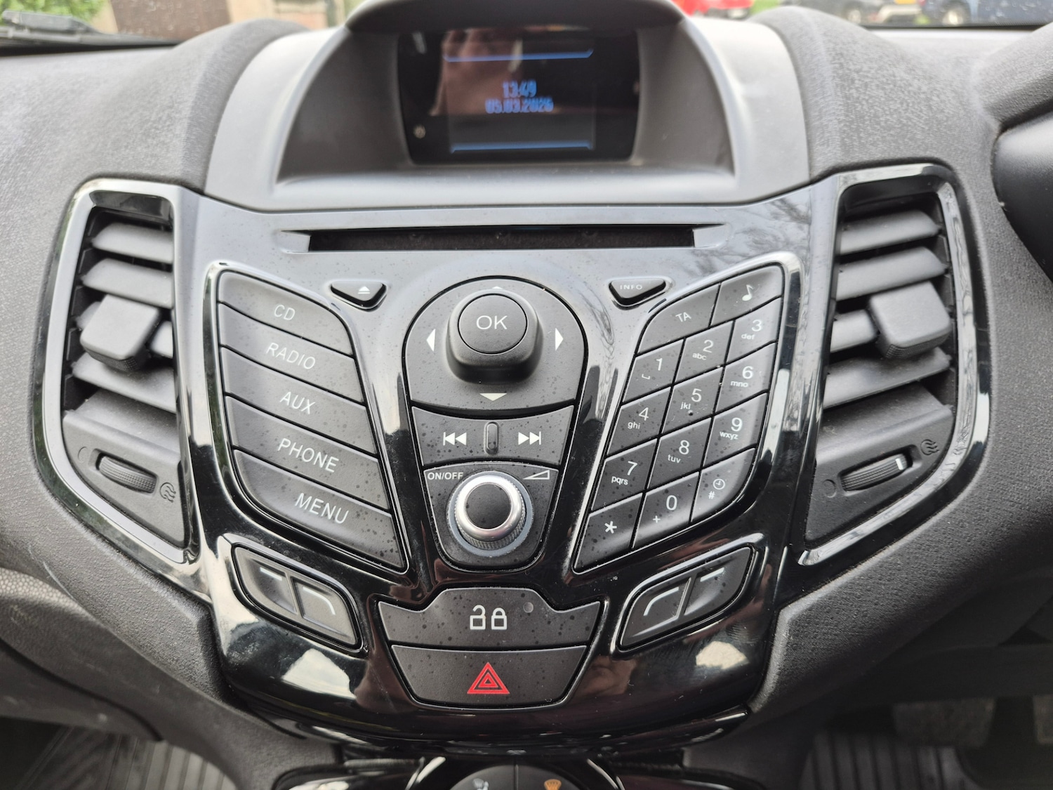 Used Ford Fiesta 2012 for sale - 77801913: Photo 11