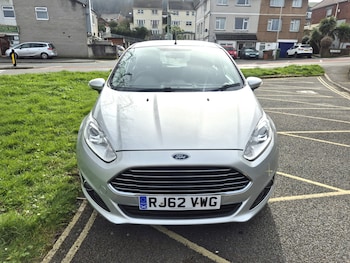 Used Ford Fiesta 2012 for sale - 77801913: Photo