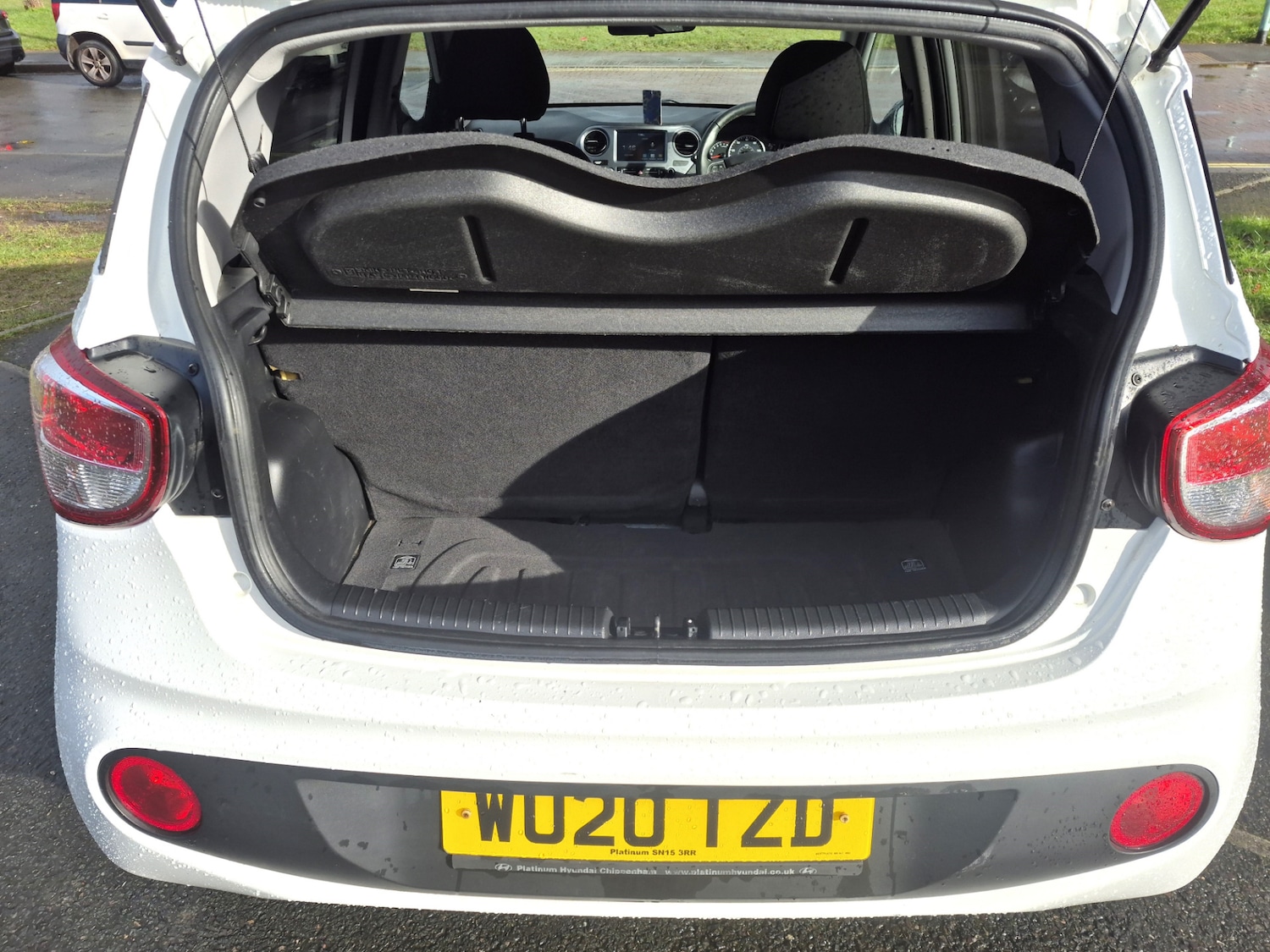 Used Hyundai i10 2020 for sale - 77431705: Photo 9