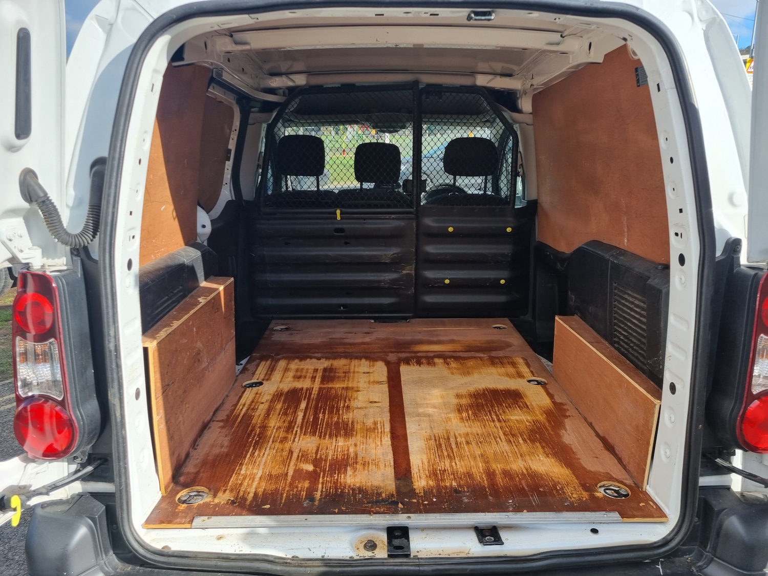 Used Peugeot Partner 2018 for sale - 76017003: Photo 10