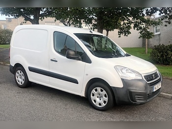 Used Peugeot Partner 2018 for sale - 76017003: Photo