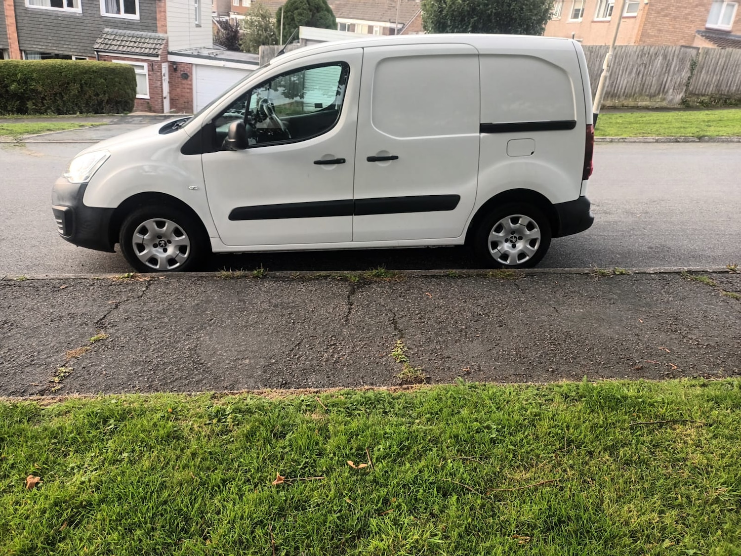 Used Peugeot Partner 2018 for sale - 76017003: Photo 5