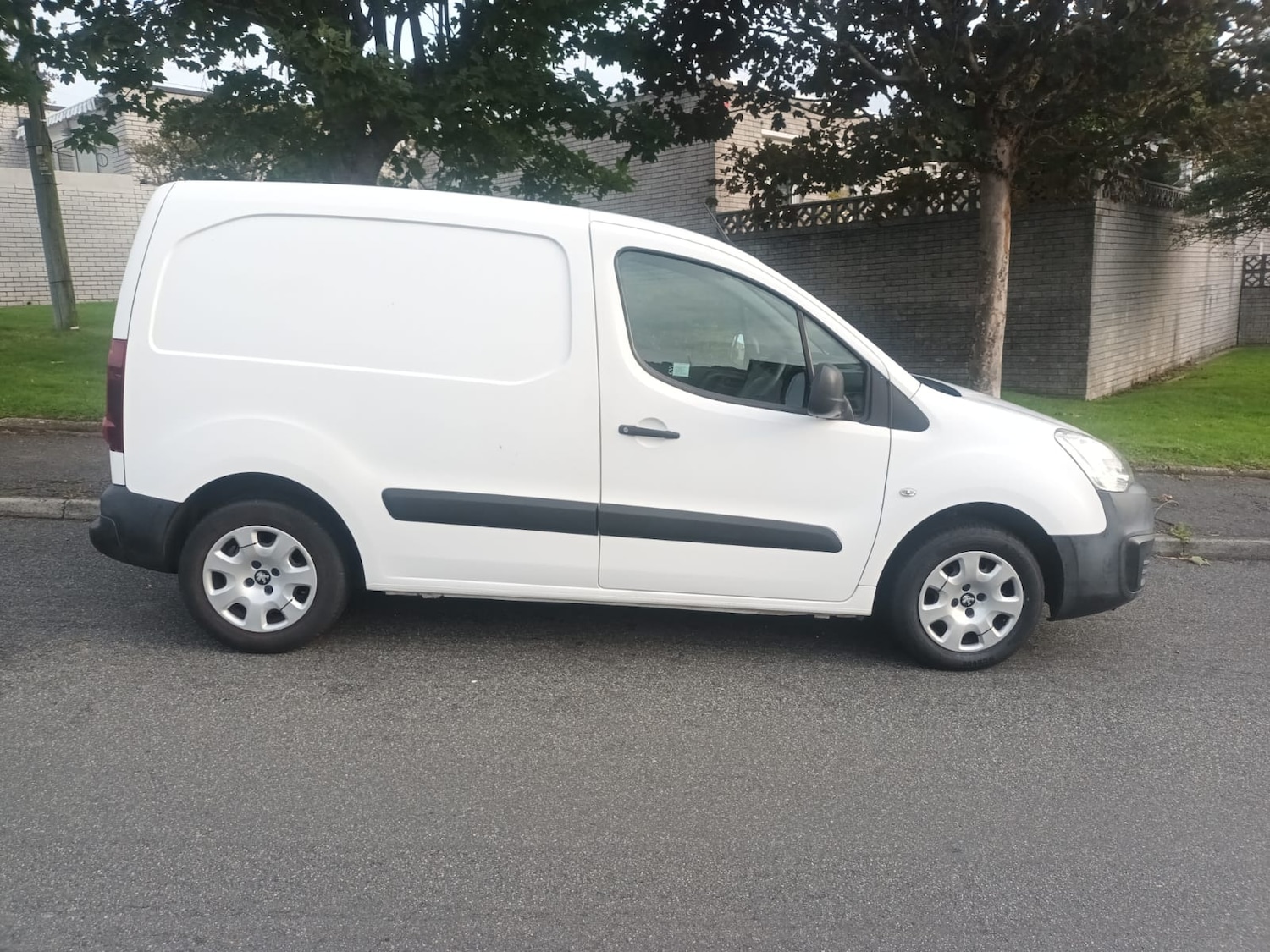 Used Peugeot Partner 2018 for sale - 76017003: Photo 7