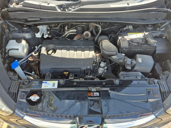 Used Hyundai Ix35 2011 for sale - 76273384: Photo 13
