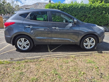 Used Hyundai Ix35 2011 for sale - 76273384: Photo 4