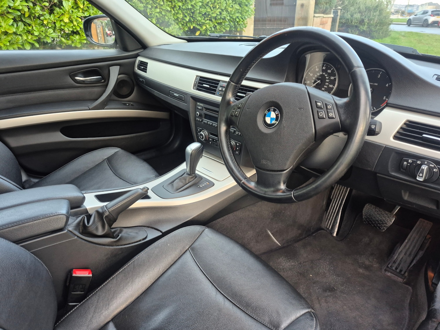Used BMW 3 Series 2011 for sale - 77350782: Photo 10