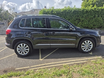 Used Volkswagen Tiguan 2015 for sale - 75872391: Photo 4
