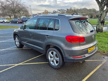 Used Volkswagen Tiguan 2012 for sale - 79536587: Photo