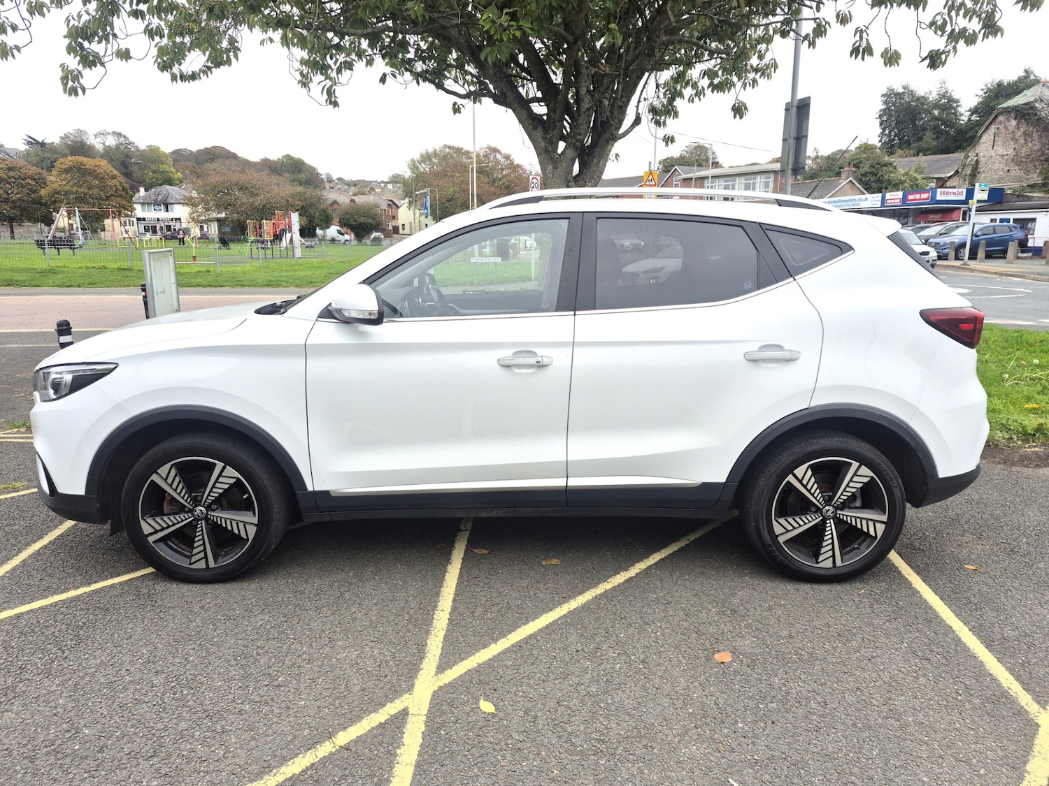 Used MG MG ZS 2020 for sale - 76275880: Photo 2