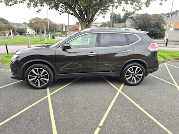 Used Nissan X-Trail 2017 for sale - 76255167: Photo