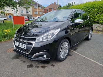 2017 (67) - 1.2 PureTech 82 Allure 5dr