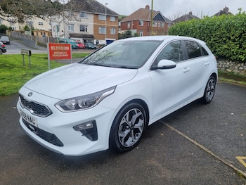 Used Kia Ceed 2020 for sale - 75156942: Photo