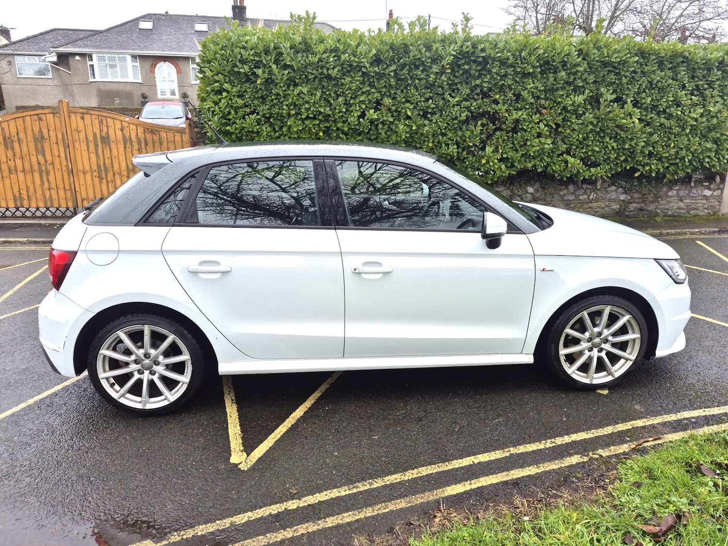 Used Audi A1 2016 for sale - 77196152: Photo 4