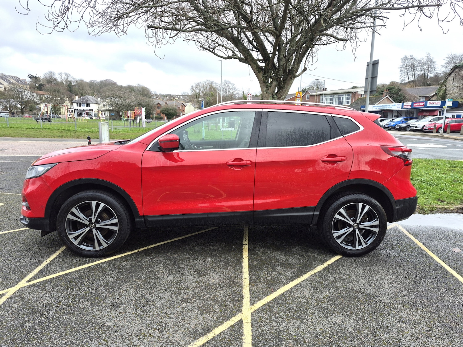 Used Nissan Qashqai 2018 for sale - 77326393: Photo 2