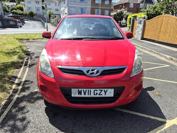 Used Hyundai i20 2011 for sale - 78614444: Photo
