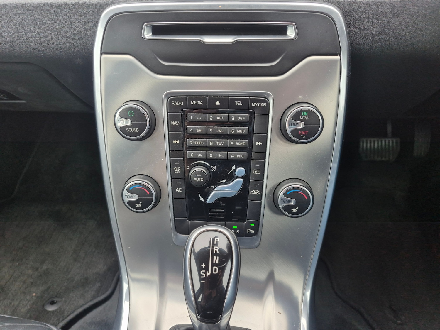 Used Volvo S80 2013 for sale - 76709273: Photo 14