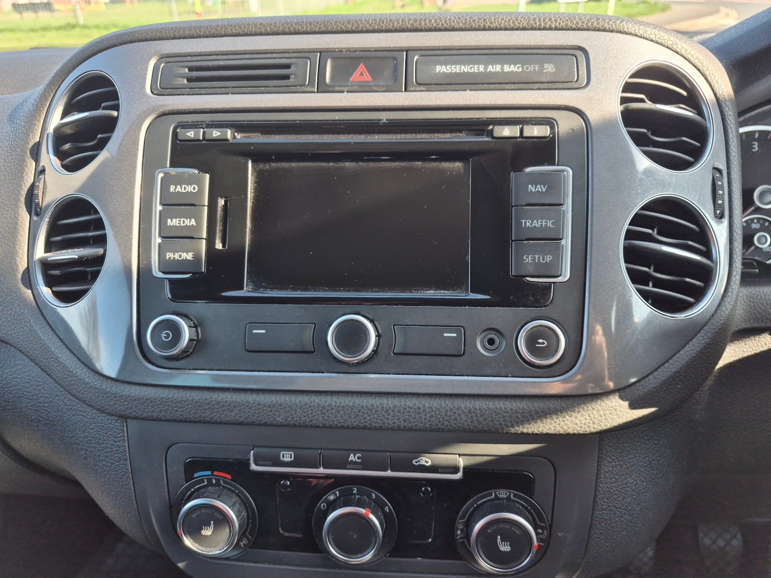 Used Volkswagen Tiguan 2011 for sale - 77742939: Photo 11