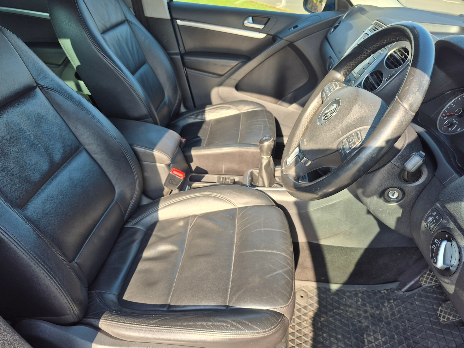 Used Volkswagen Tiguan 2011 for sale - 77742939: Photo 13