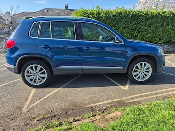 Used Volkswagen Tiguan 2011 for sale - 77742939: Photo