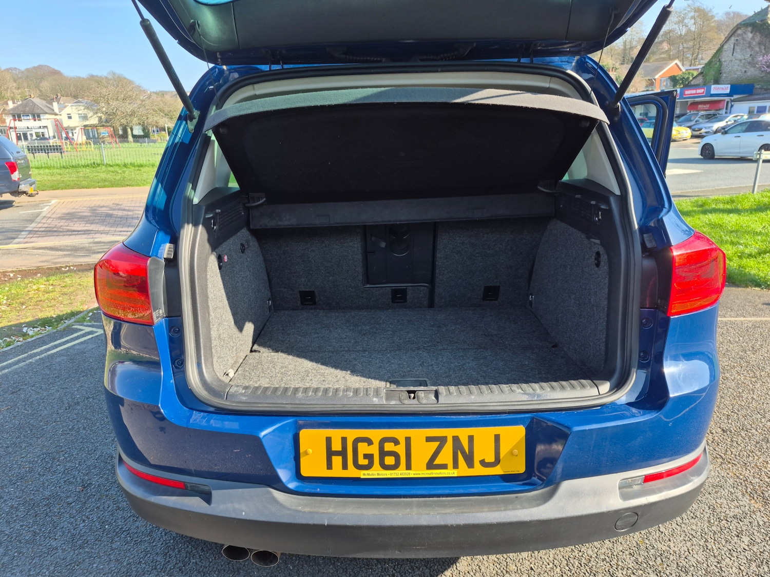 Used Volkswagen Tiguan 2011 for sale - 77742939: Photo 9