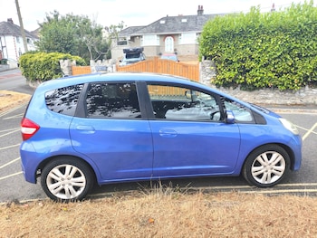 Used Honda Jazz 2013 for sale - 79333298: Photo