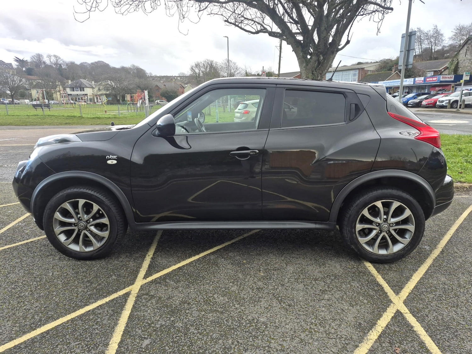 Used Nissan Juke 2014 for sale - 77245566: Photo 2