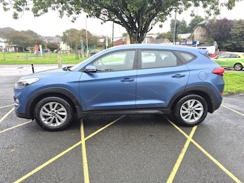 Used Hyundai TUCSON 2016 for sale - 76182532: Photo 2