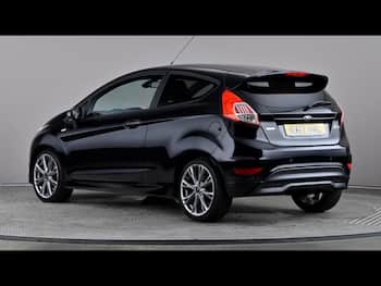 Used Ford Fiesta 2017 for sale - 79674000: Photo