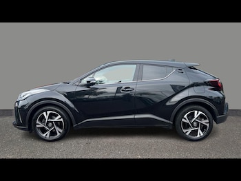 Used Toyota C-HR 2023 for sale - 79365166: Photo