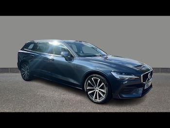 Used Volvo V60 2021 for sale - 79405516: Photo