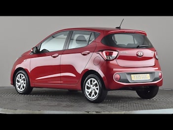 Used Hyundai i10 2019 for sale - 79151802: Photo