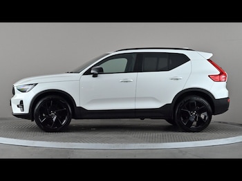 Used Volvo XC40 2025 for sale - 79215573: Photo