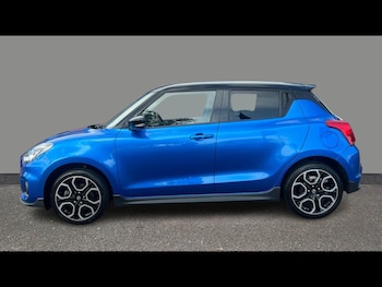 Used Suzuki Swift 2020 for sale - 79352133: Photo
