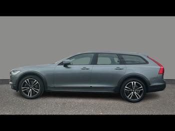 Used Volvo V90 2020 for sale - 79500195: Photo