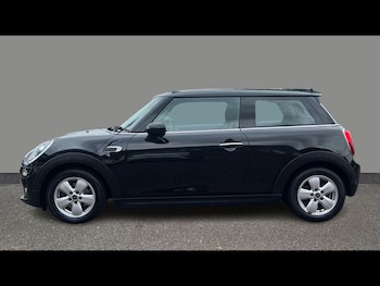 Used MINI Hatch 2018 for sale - 78869810: Photo