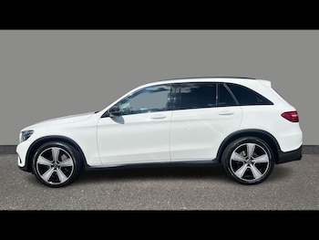Used Mercedes-Benz GLC 2019 for sale - 79378637: Photo