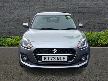 Used Suzuki Swift 2023 for sale - 76710107: Photo