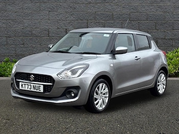 Used Suzuki Swift 2023 for sale - 76710107: Photo