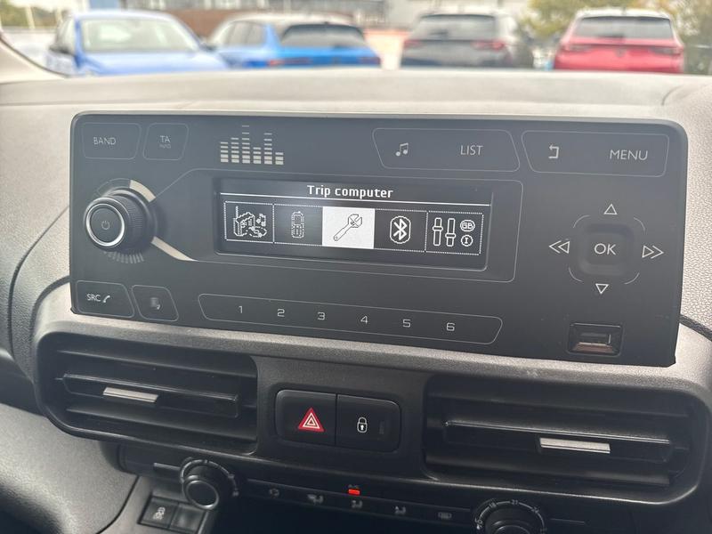 Used Vauxhall Combo Life 2019 for sale - 75982641: Photo 18